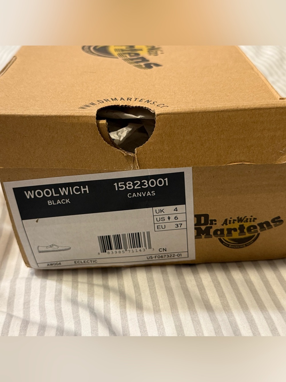 🆕 Dr. Martens women Black Woolwich flats - Picture 7 of 8